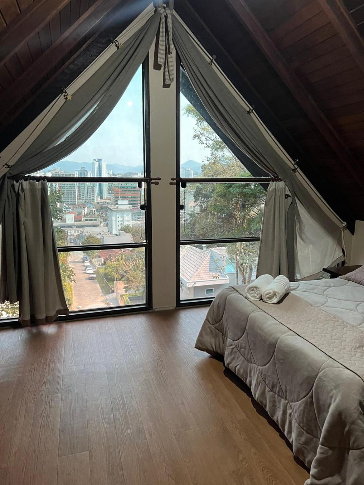 Pousada Casa Da Pedra Blumenau Εξωτερικό φωτογραφία
