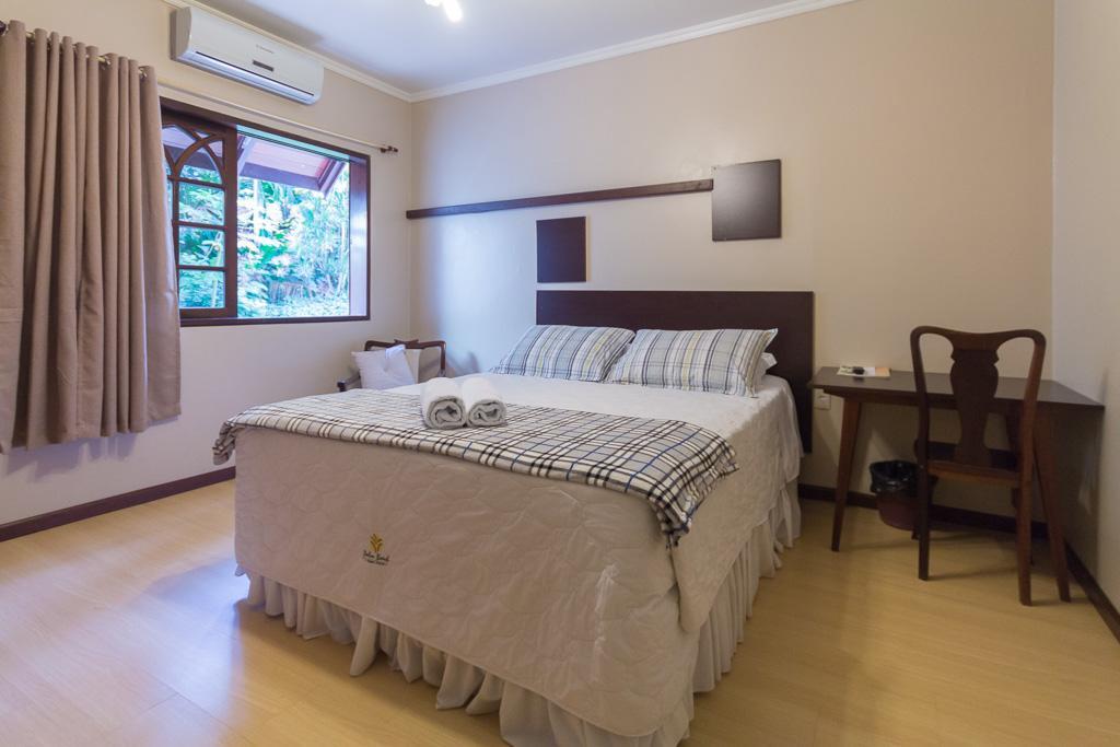 Pousada Casa Da Pedra Blumenau Εξωτερικό φωτογραφία