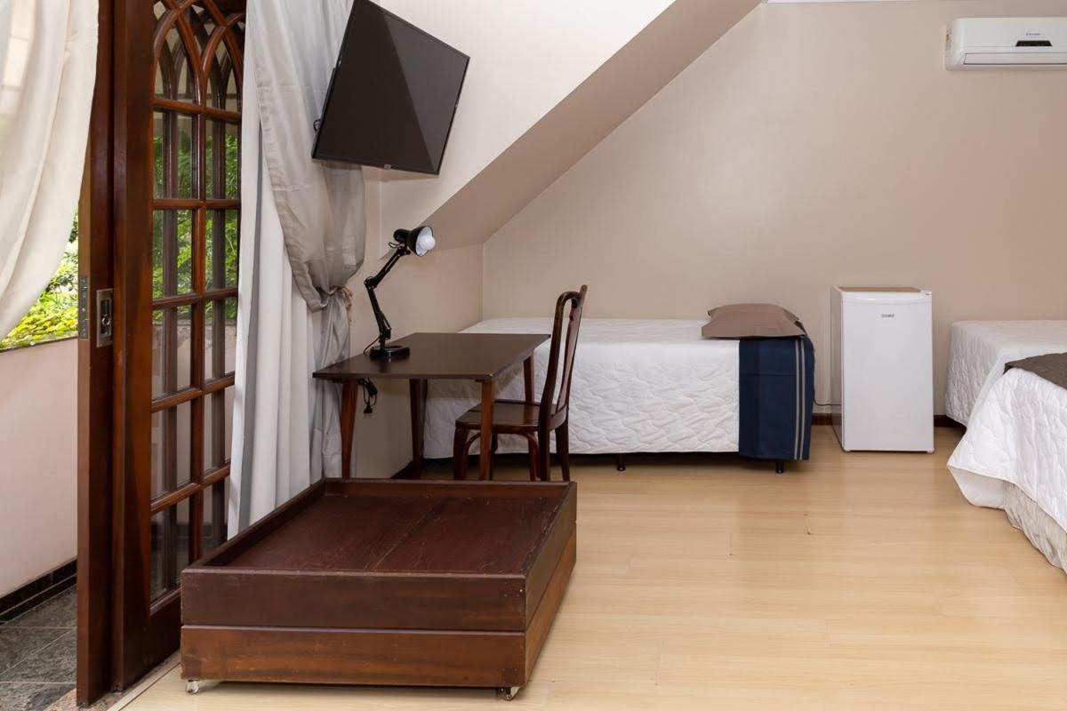 Pousada Casa Da Pedra Blumenau Εξωτερικό φωτογραφία